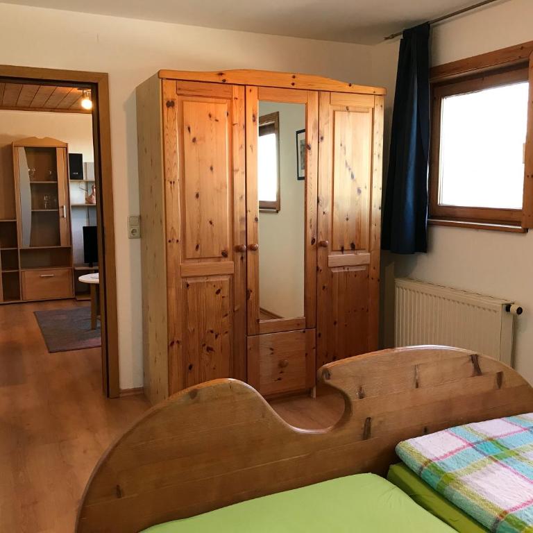 Ferienwohnung Angelika Neuner - Apartment mit Terrasse - 3