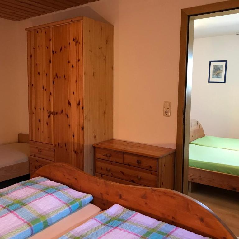 Ferienwohnung Angelika Neuner - Apartment mit Terrasse - 8