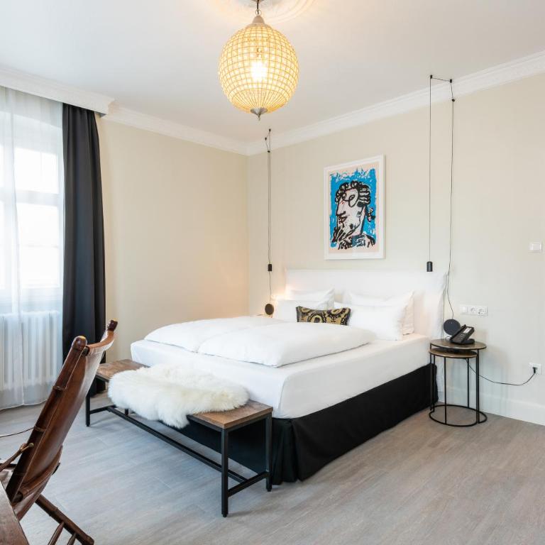 Hotel Würzburger Hof **** - Superior Doppelzimmer - 12