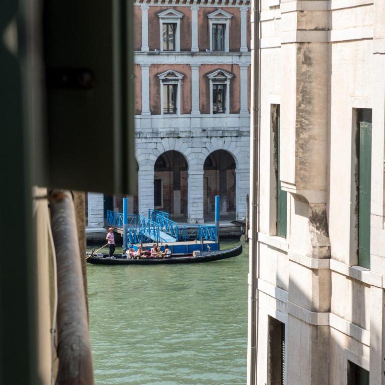 Locanda Leon Bianco on the Grand Canal - Camera Superior - 1