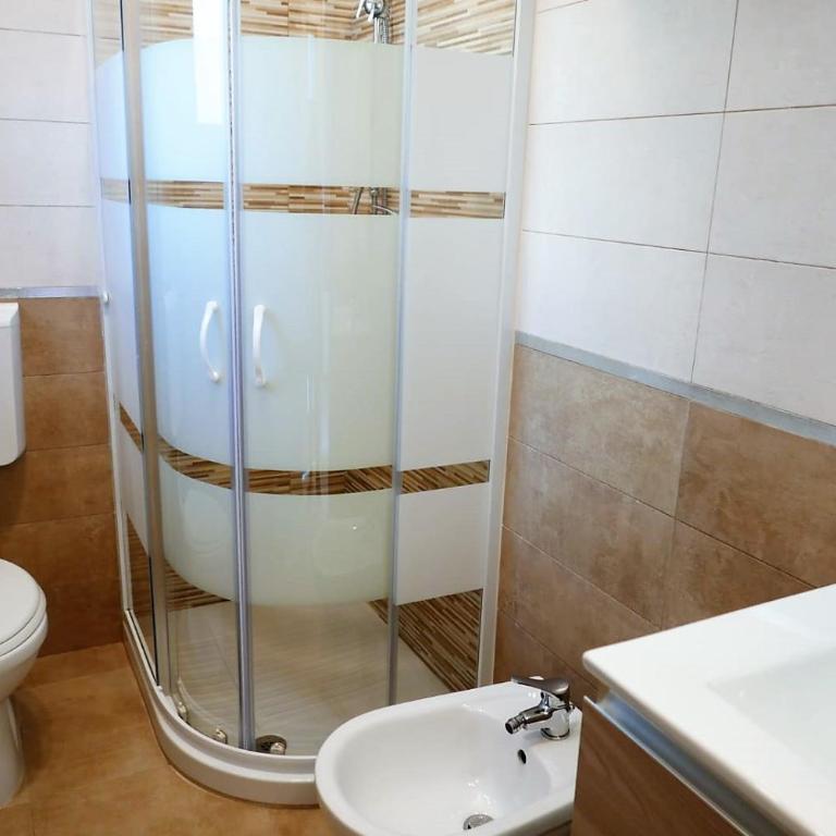Fiorita - Two-Bedroom Apartment - 51