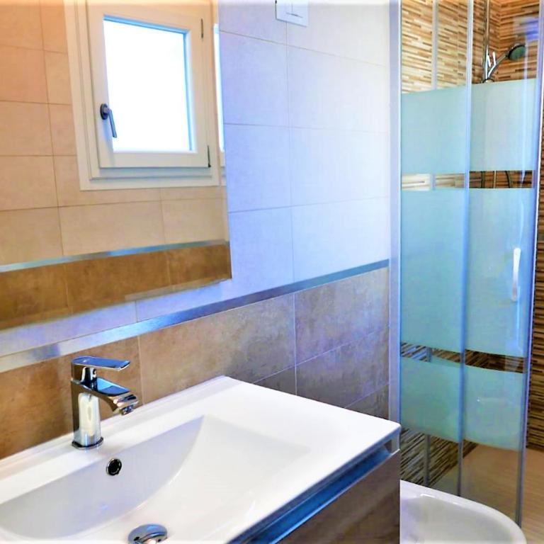 Fiorita - Two-Bedroom Apartment - 43