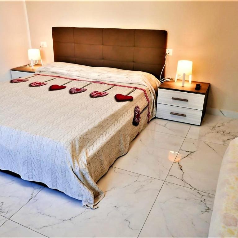 Fiorita - Two-Bedroom Apartment - 31