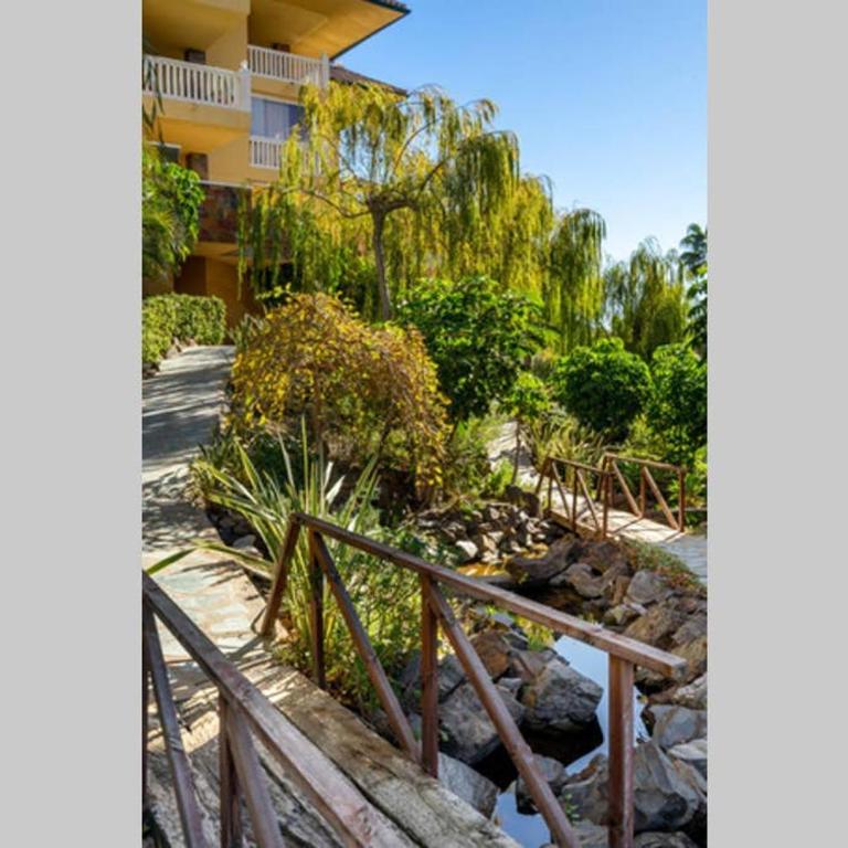 Lovely seaview apartment by Costarentals - Ref 106 - Two-Bedroom Apartment - 40