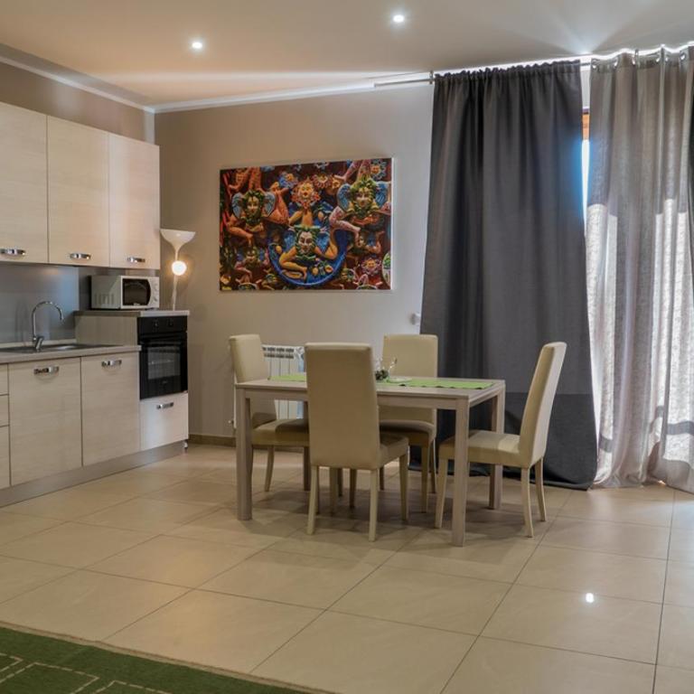 Residence Rapisardi by RECEPTIO - One-Bedroom Apartment with Balcony - 1