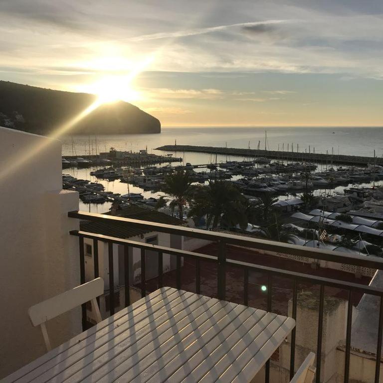 SailMoraira - Two-Bedroom Apartment - 9