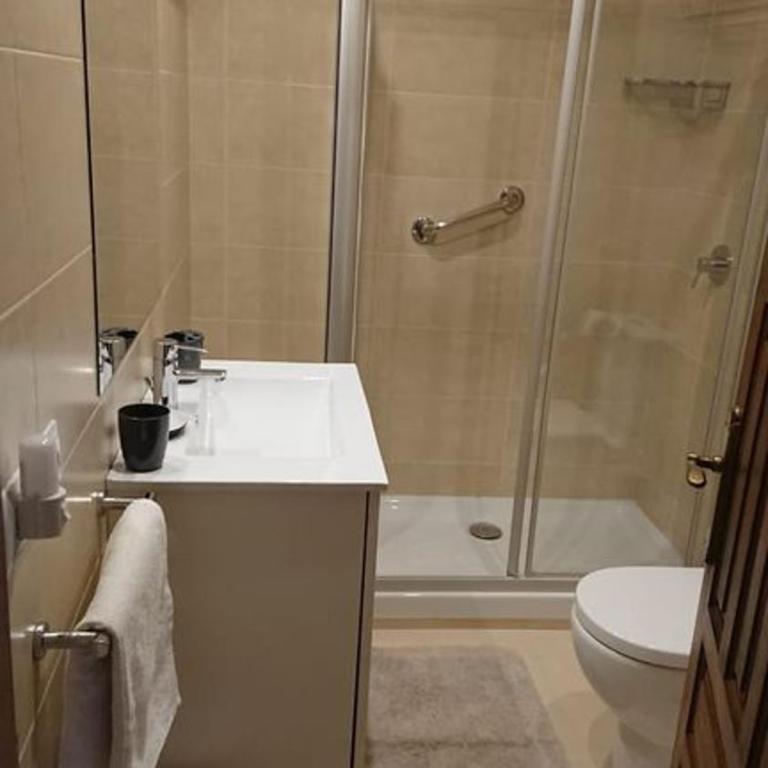 SailMoraira - Two-Bedroom Apartment - 17