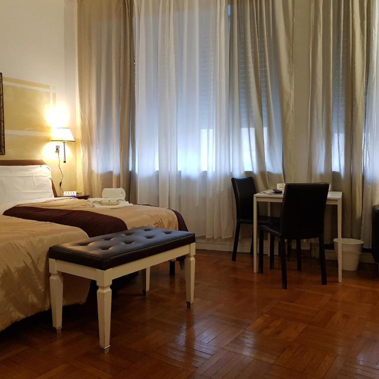 Locazione Turistica Cittadella - Camera Matrimoniale/Doppia con Letti Singoli con Bagno in Comune - 10