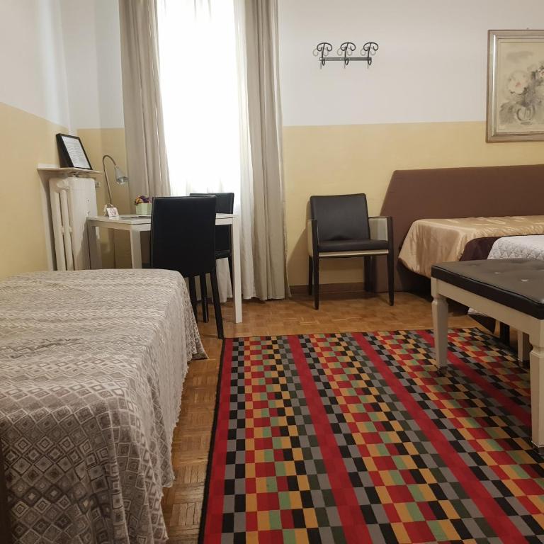 Locazione Turistica Cittadella - Camera Matrimoniale/Doppia con Letti Singoli con Bagno in Comune - 7