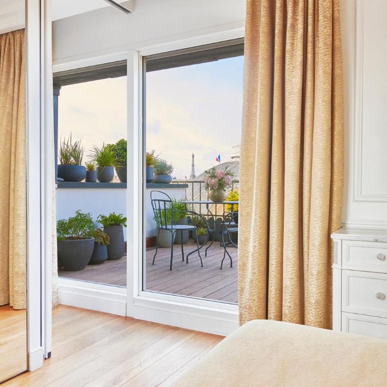 Grand Hôtel Du Palais Royal - Suite au Dernier Étage - 1