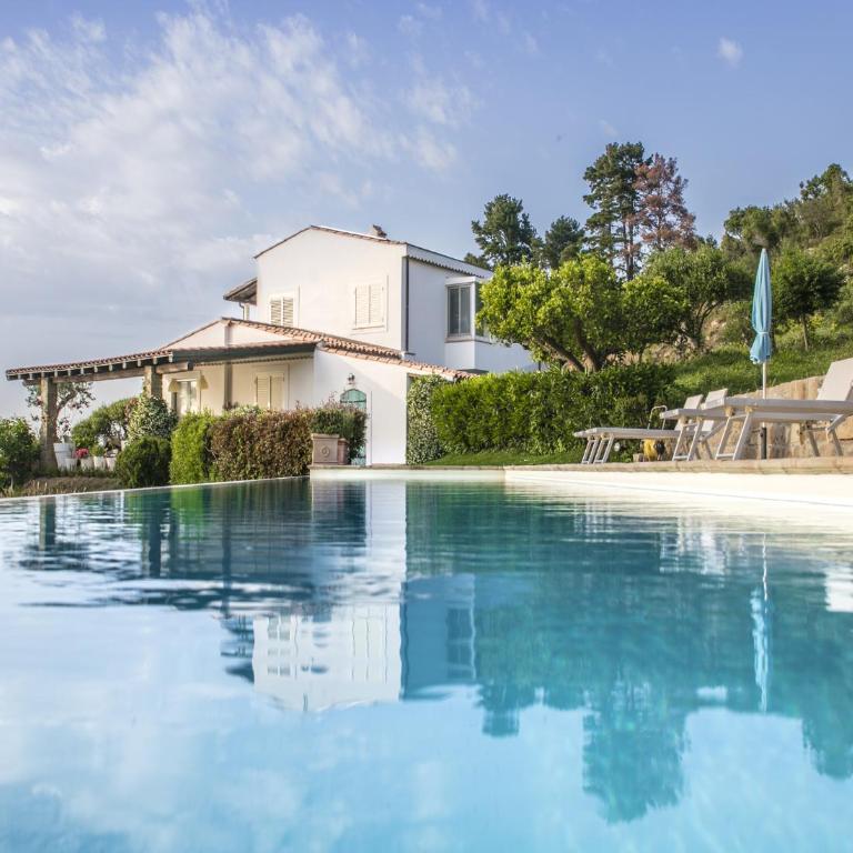 Villa Laura - Villa con Piscina Privata - 1