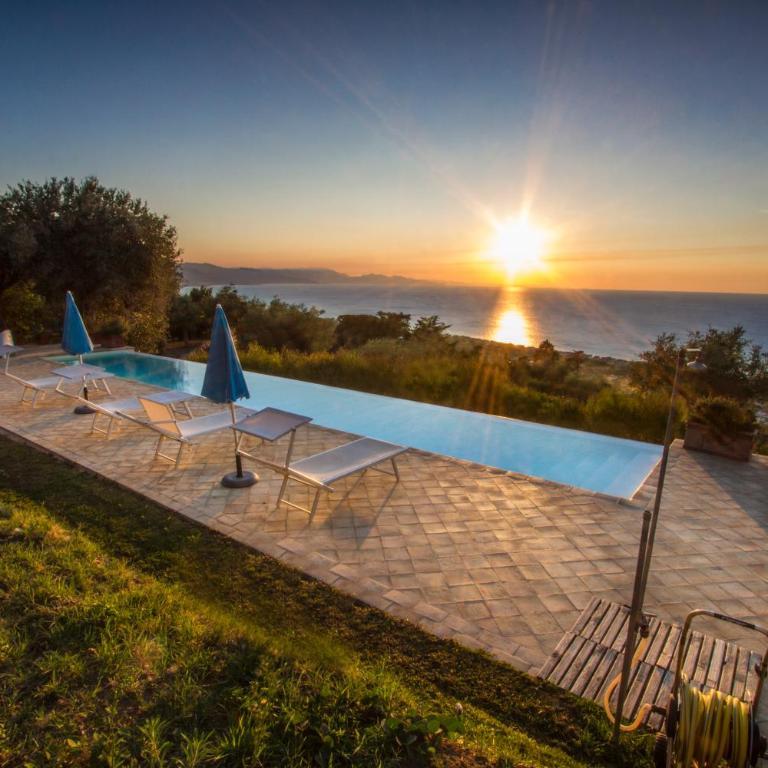 Villa Laura - Villa con Piscina Privata - 13