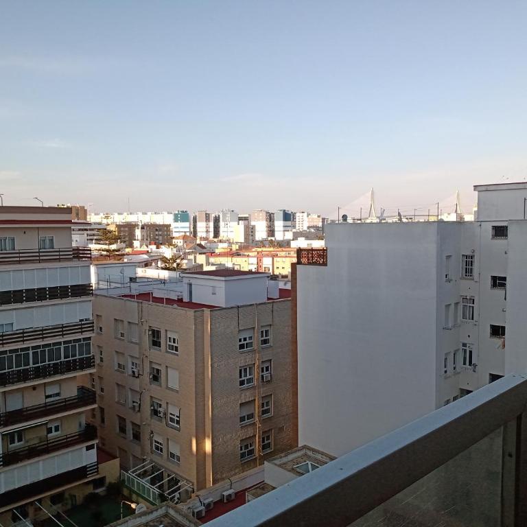 Apartamento Cantabrico junto a la playa y al Hospital Puerta del Mar - Apartamento de 1 dormitorio - 16