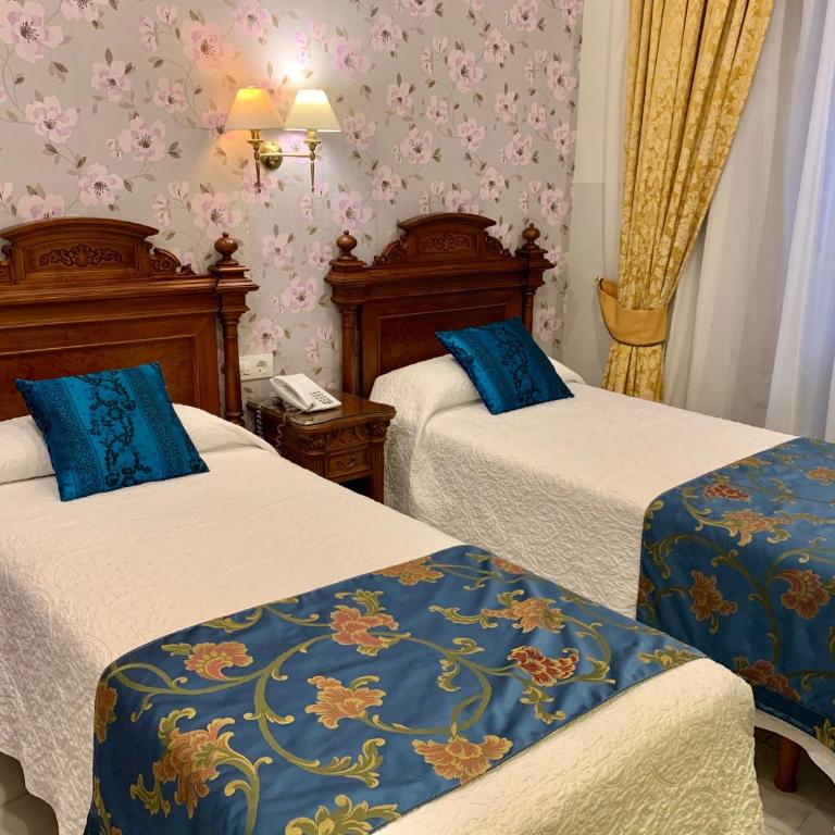 Hotel Europa Boutique Sevilla - Habitación con cama grande - 26