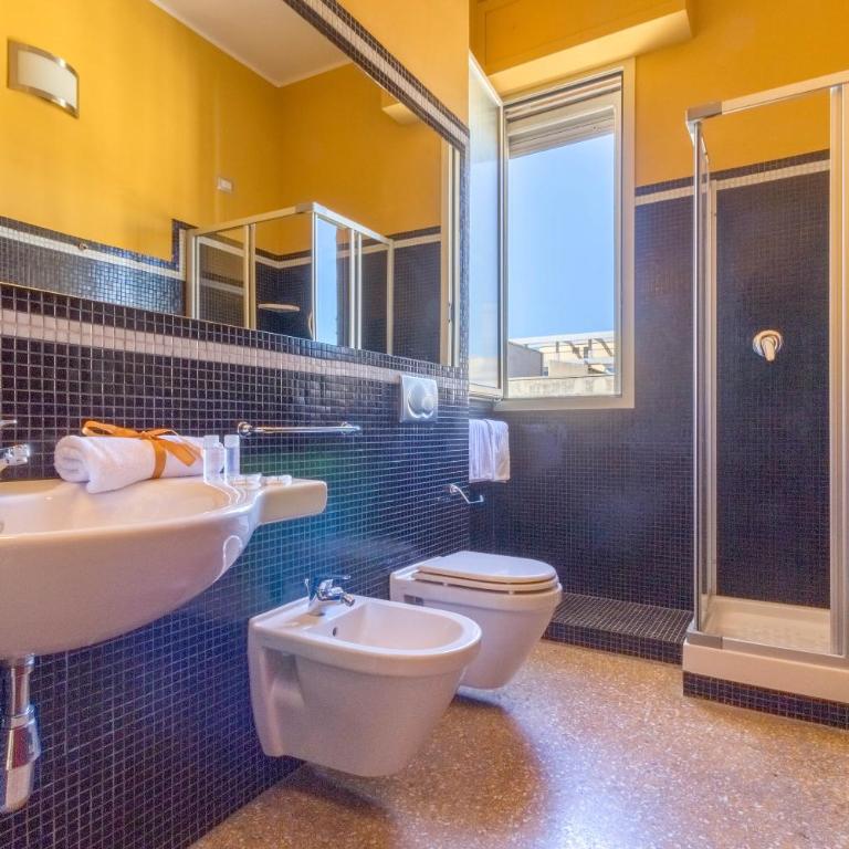 Al Porto Di Cagliari - Deluxe Double or Twin Room with Balcony - 7