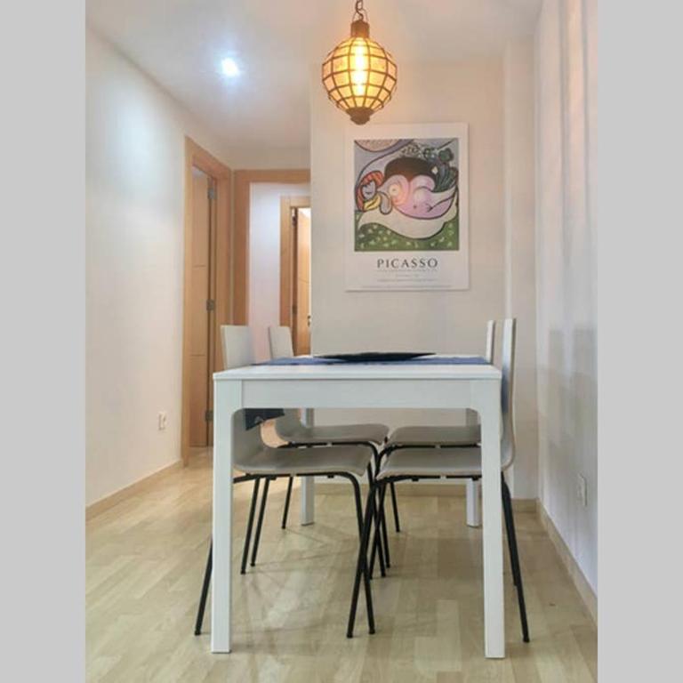 Love Rent4 Málaga Ático con terraza y vistas, parking gratuito - Apartamento de 2 dormitorios - 17