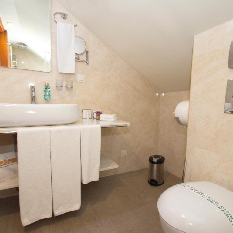 Hotel Porto In - Standard Double or Twin Room - 6
