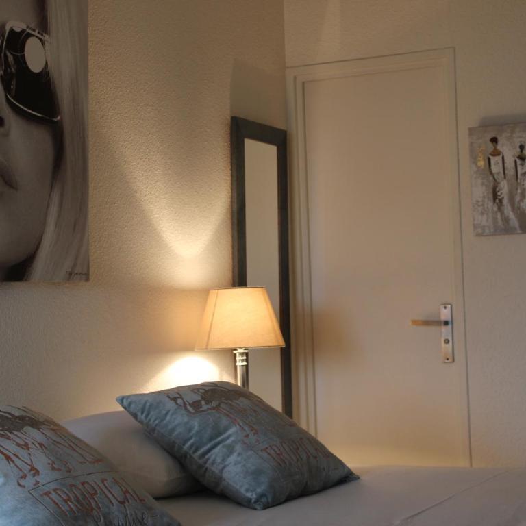 BRIGITTE Studio centre Saint Tropez parking piscine wifi vue mer - Studio-Apartment mit Meerblick - 9