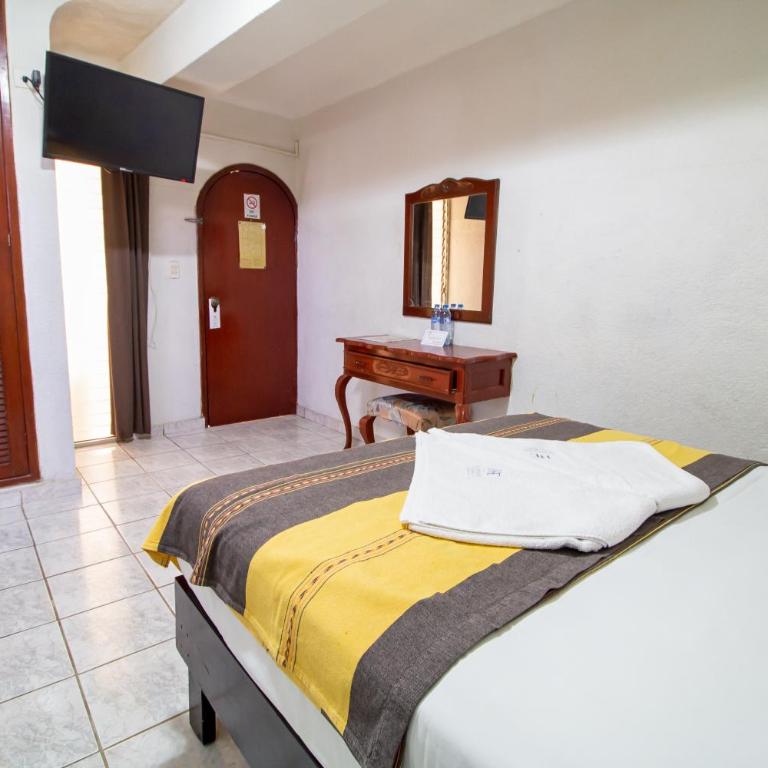 Hotel El Español Centro Historico - Habitación Doble Estándar - 1