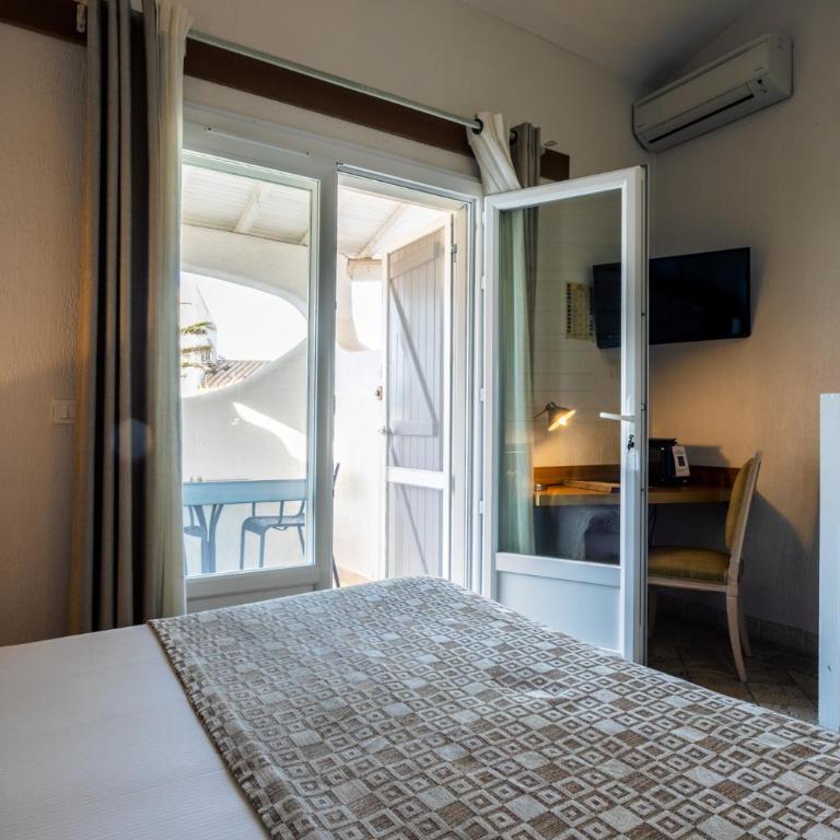 Le Mas de Cocagne - Chambre Familiale avec Terrasse - 2