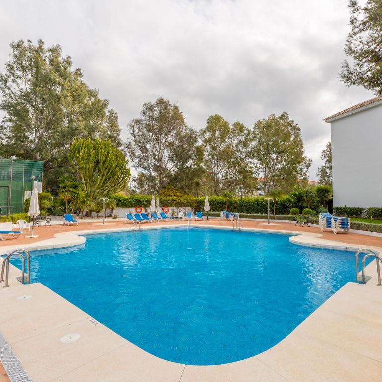 4 Bedroom apartment in Puerto Banus 150 meters from the beach - Apartamento - 30