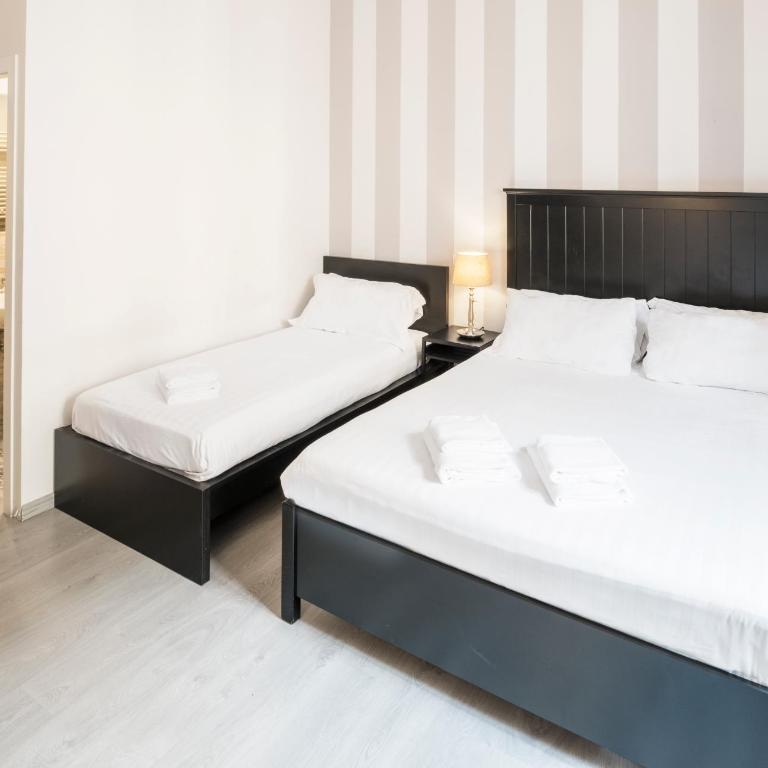 Piazza Cavour Suite - Camera Tripla con Bagno Privato - 14