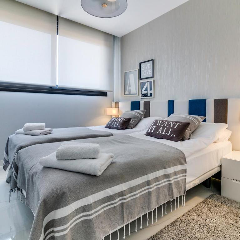 INFINITY SUNNY VIEW Deluxe - Three-Bedroom Apartment - 31