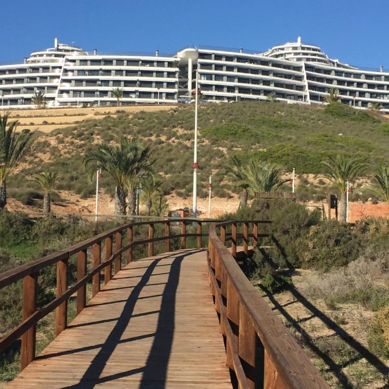 INFINITY SUNNY VIEW Deluxe - Three-Bedroom Apartment - 15