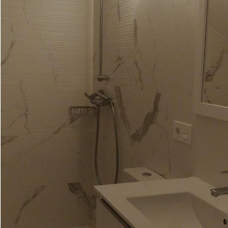 Ático muy luminoso en zona monumental - Apartamento de 3 dormitorios - 8