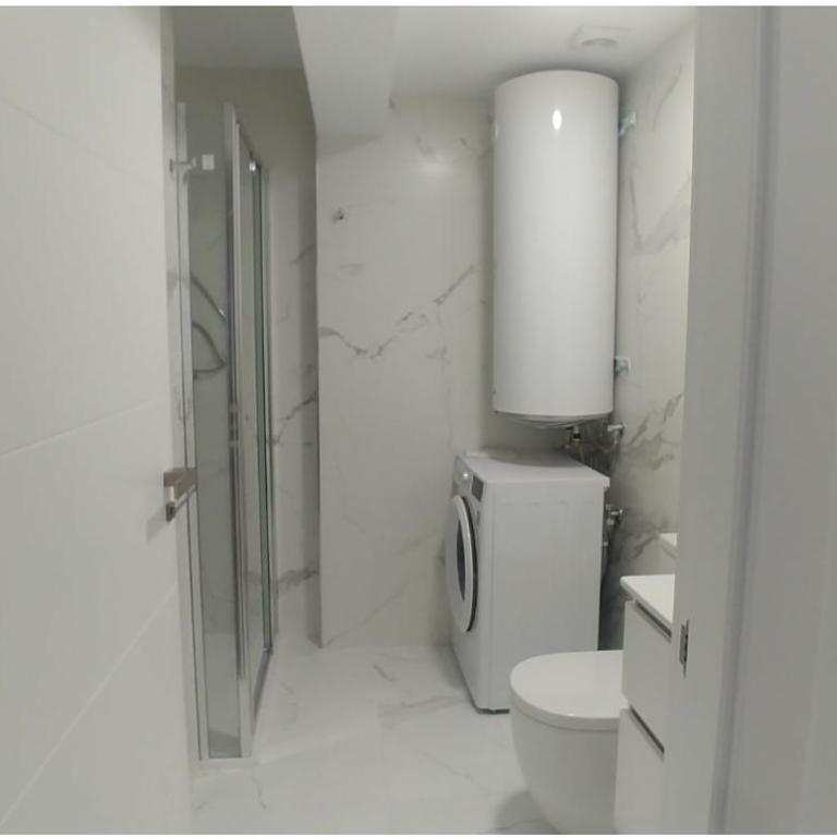 Ático muy luminoso en zona monumental - Apartamento de 3 dormitorios - 12