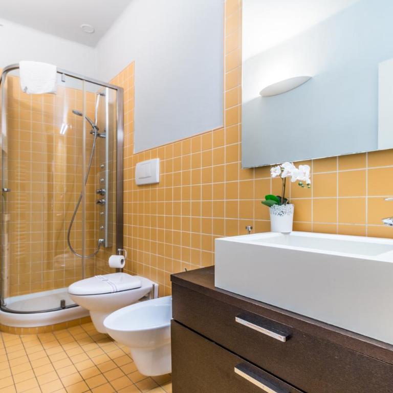 FamilyBO Apartments Santo Stefano - Two-Bedroom Apartment - 3