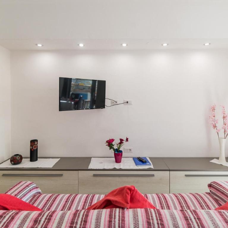 Purple Flower Suite Apartment - Appartamento - 11