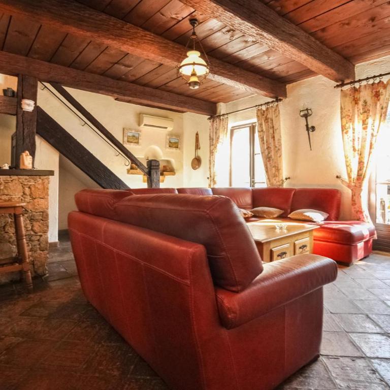 Awesome Home In La Roquette Sur Siagne - Maison de Vacances 3 Chambres - 3