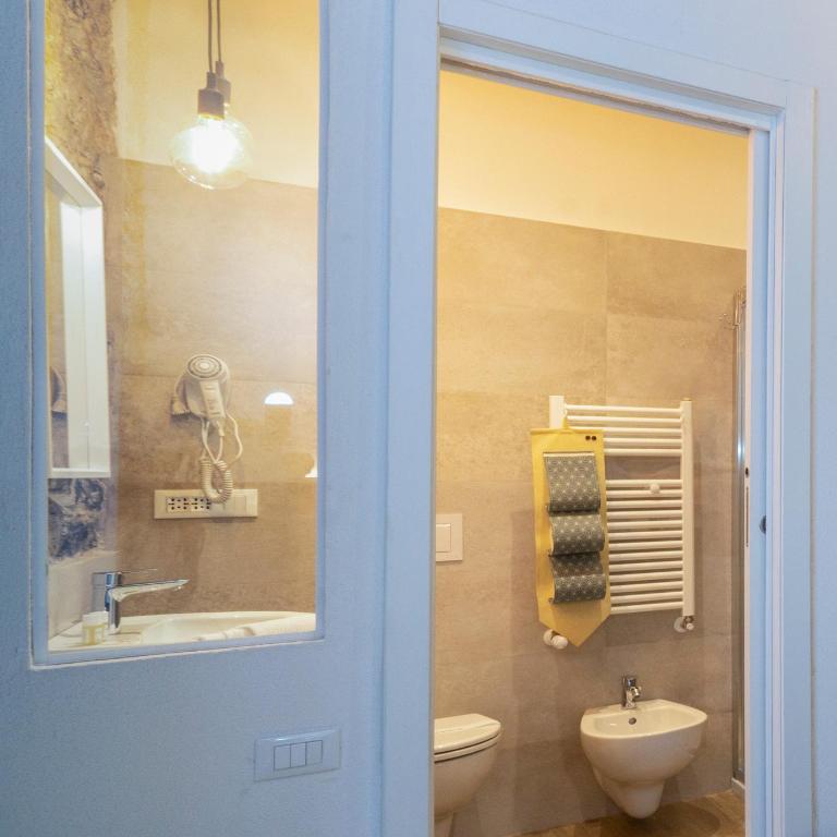 Affittacamere Superior del Golfo e delle 5 Terre - Deluxe Double or Twin Room with City View - 4