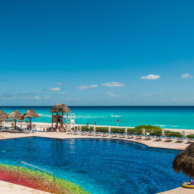 HotelZone L16 Beach Access - One-Bedroom Apartment - 14