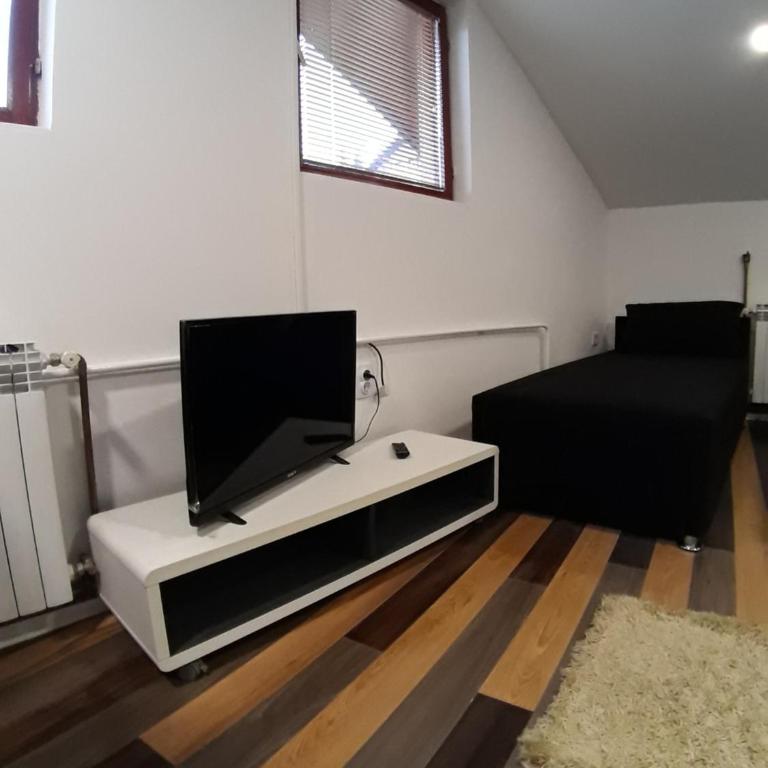 Cumurija Bridge Accommodation - Studio sa Pogledom na Planinu - 11