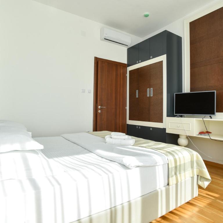 BARBETA Accommodation - Comfort Quadruple Room without Balcony - 7