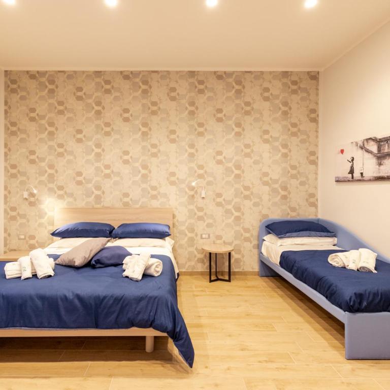 Toledo Rose - Camera Matrimoniale Deluxe con 1 Letto Supplementare - 46