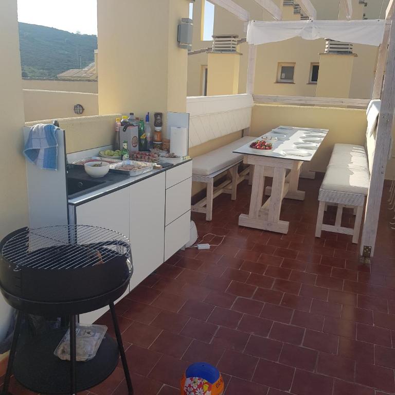 APARTAMENTO SOLEADO ALBORAN Hills - Apartamento - 2 niveles - 56