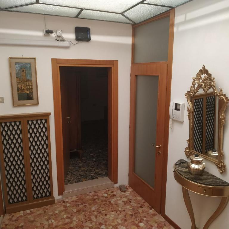 Guizzo apartment Venezia - Appartamento con 2 Camere da Letto - 26