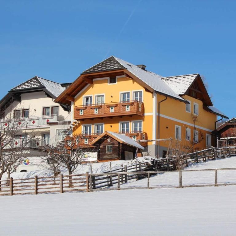 Haus Holzer - Apartment mit 2 Schlafzimmern und Balkon - 2