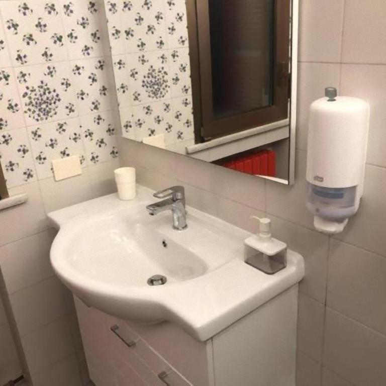 Tourist House Bologna - Fringe - Self check-in - One-Bedroom House - 16