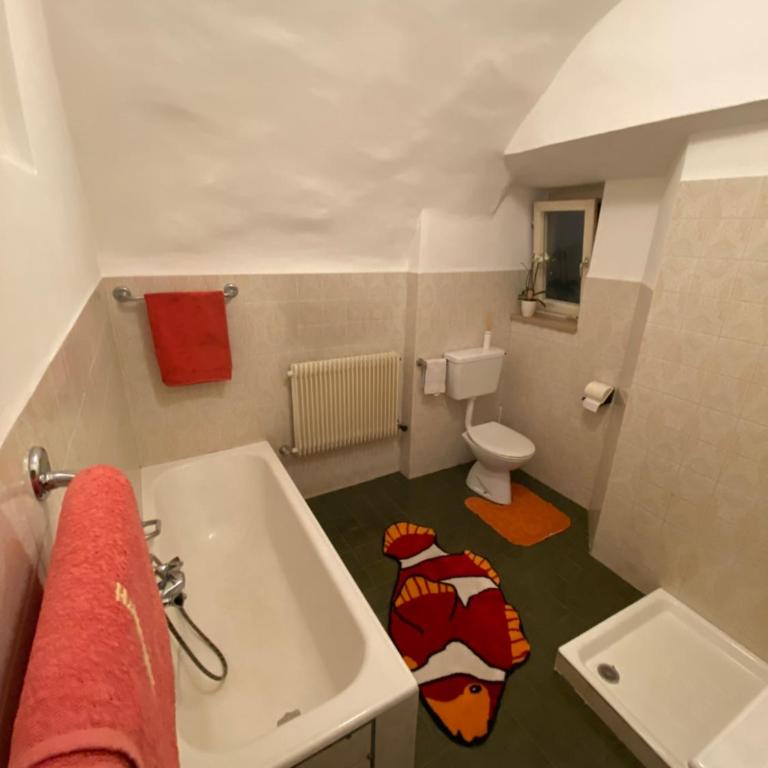 Gasthof Albergo Ressmair - Camera Tripla Economy con Bagno in Comune - 3