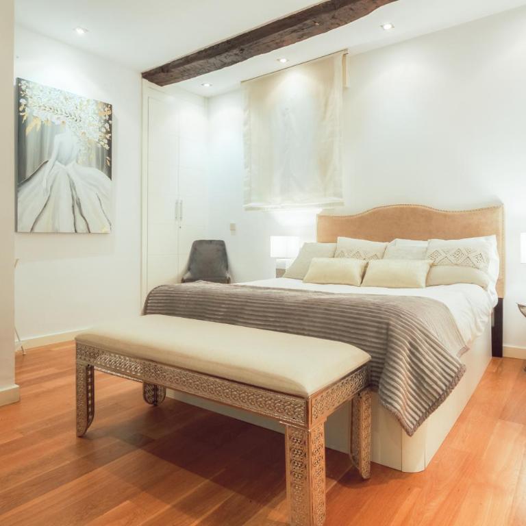 Centro del Casco Viejo Orígenes y Tradición - Apartamento de 3 dormitorios - 3