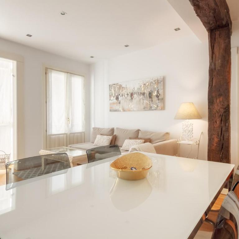 Centro del Casco Viejo Orígenes y Tradición - Apartamento de 3 dormitorios - 19