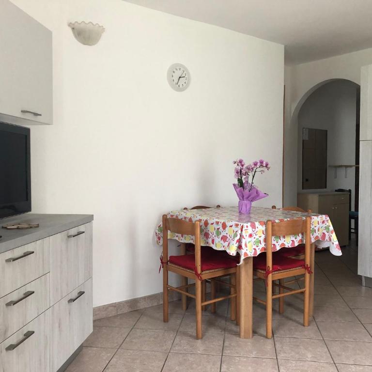 Appartamenti Penasa Renato - Two-Bedroom Apartment - 8