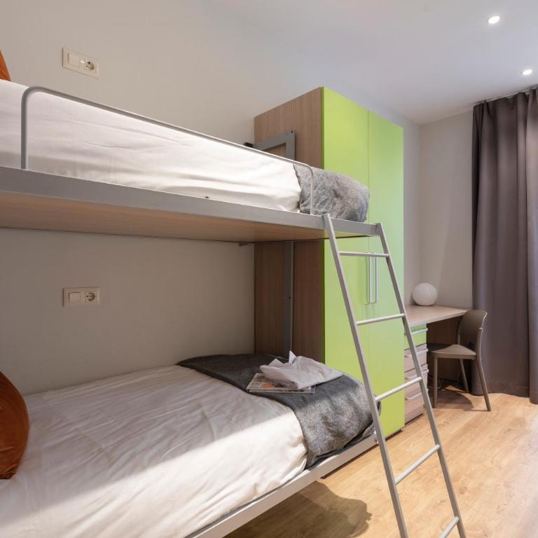 Aspasios Urquinaona Apartments - Two-Bedroom Apartment (2-4 Adults) - 2