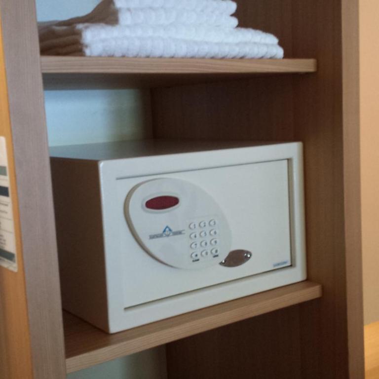 Alpstay - Smart Hotel Saslong - Camera Matrimoniale - 11