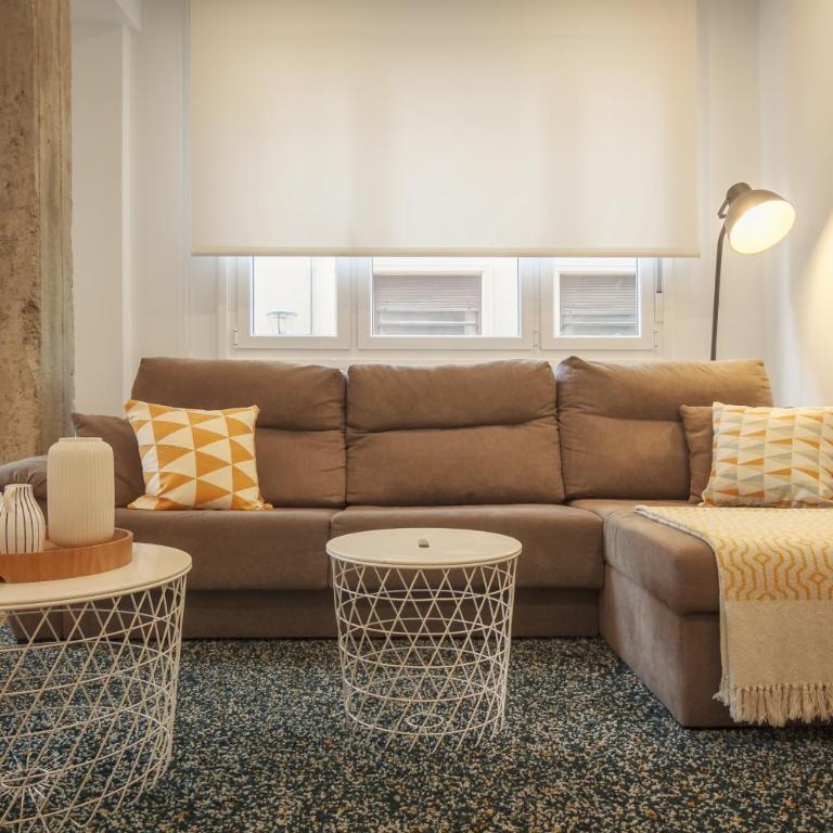 MODERN LOVELY HOUSE GUGGENHEIM - Two-Bedroom Apartment - 7