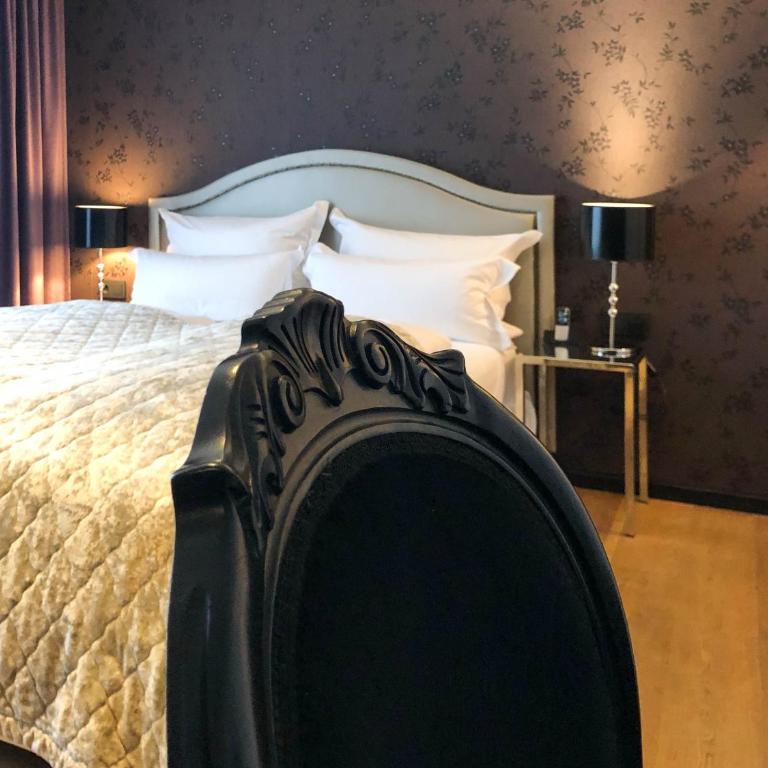 La Mansion Vi Vadi Hotel - Double Room Light - 1